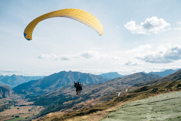 Quels sont les meilleurs spots pour le parapente en Nouvelle-Zélande?